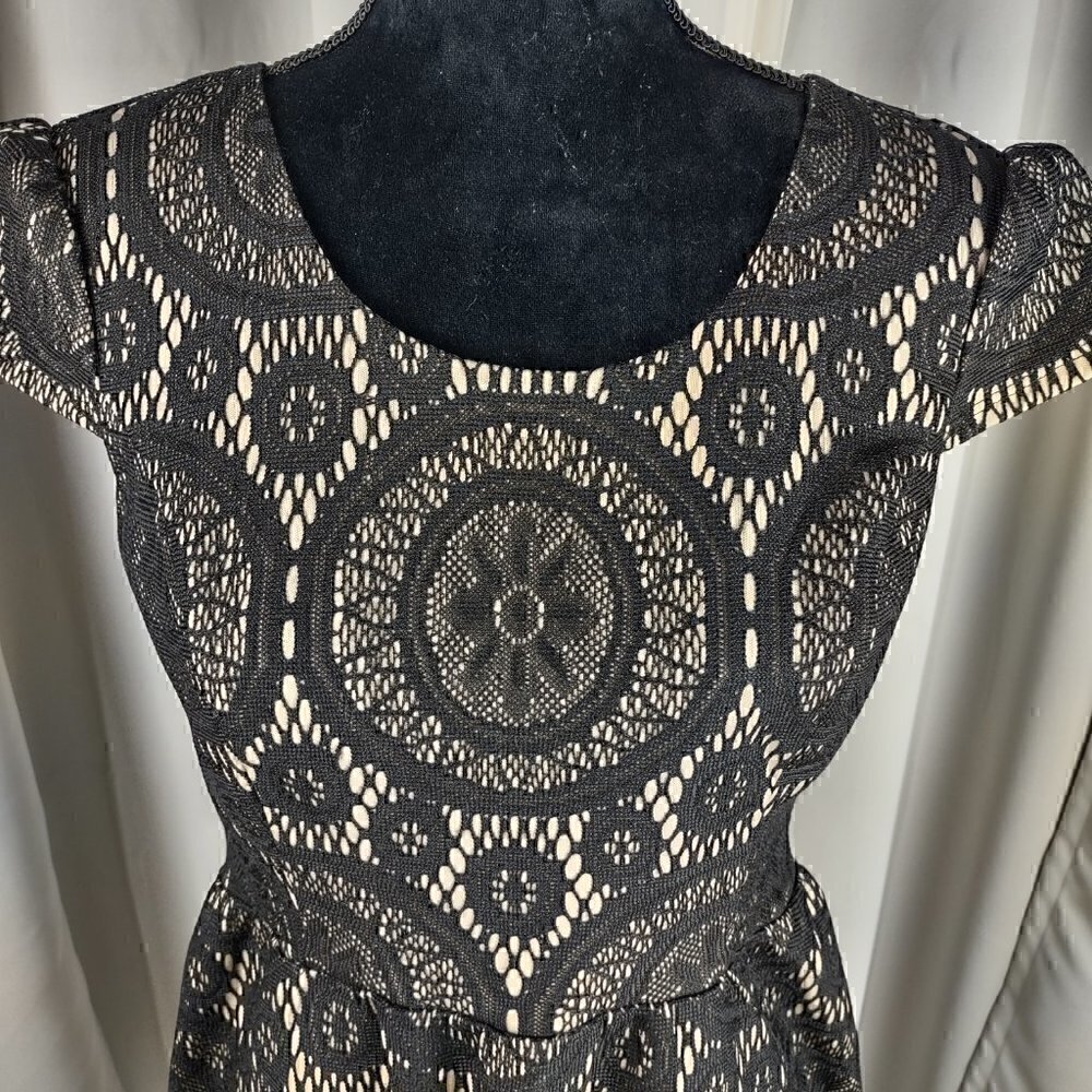 Kalijati Black Lace Dress With Nude Slip Underneath. Size M - Picture 2 of 15